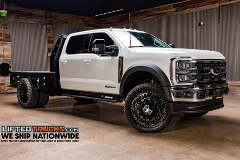 Used 2025 Ford F550 4x4 Crew Cab Super Duty image 1