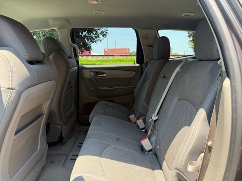 Used 2016 Chevrolet Traverse LS image 11