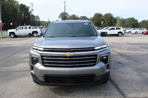 New 2026 Chevrolet Traverse LT w/ Driver Confidence Package image 3