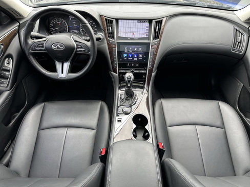 Used 2019 INFINITI Q50 Luxe w/ Essential Package (3.0T Luxe) image 16