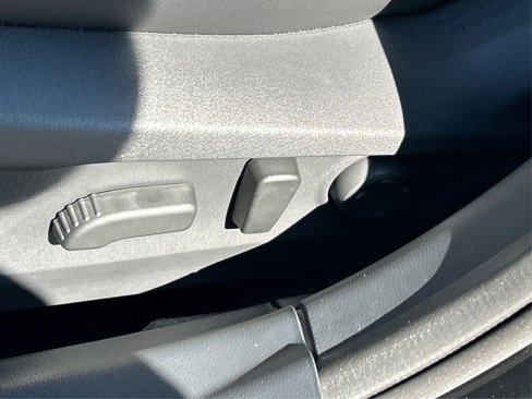 New 2025 Subaru Outback Limited image 33