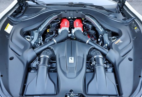 Certified 2024 Ferrari Roma image 18
