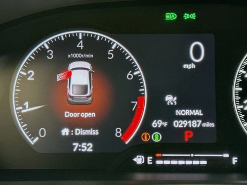 Used 2024 Honda Civic Sport image 12