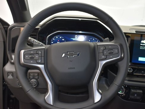New 2026 Chevrolet Silverado 1500 ZR2 image 29