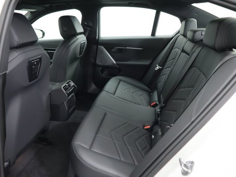 Used 2025 BMW 530i w/ Premium Package image 23