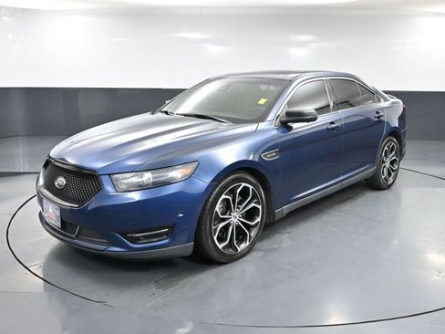 Used 2016 Ford Taurus SHO w/ Equipment Group 401A image 11