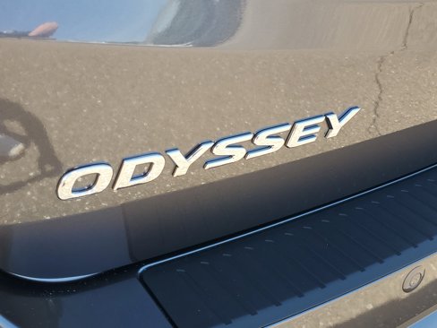 New 2026 Honda Odyssey Touring image 10