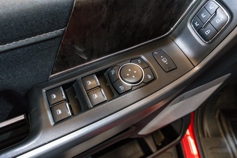 Used 2024 Ford F250 Lariat w/ Black Appearance Package image 17