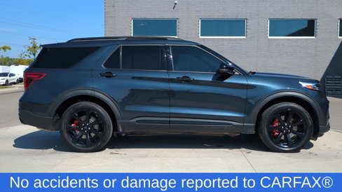 Certified 2024 Ford Explorer ST w/ Equipment Group 401A image 3