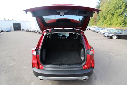 Used 2021 Ford Escape SE image 30