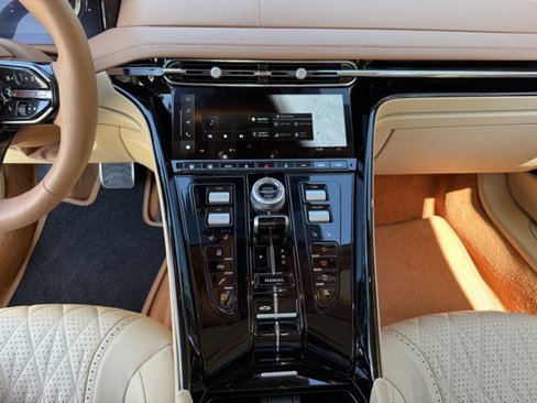New 2025 Aston Martin DB12 Convertible image 10