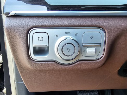 Certified 2025 Mercedes-Benz GLS 450 4MATIC image 15