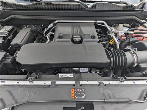 New 2025 Chevrolet Colorado LT image 15