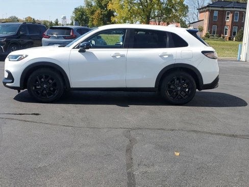 Used 2025 Honda HR-V Sport image 4