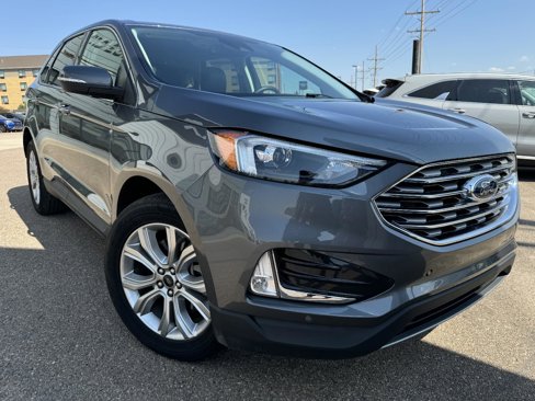 Used 2024 Ford Edge Titanium image 9