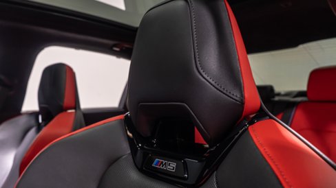 Used 2026 BMW M5 w/ Executive Package image 34
