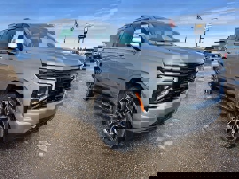 New 2025 Chevrolet Suburban RST w/ RST Capability Package image 1