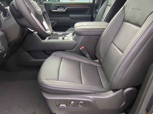 New 2025 GMC Sierra 2500 Denali w/ Denali Reserve Package image 20