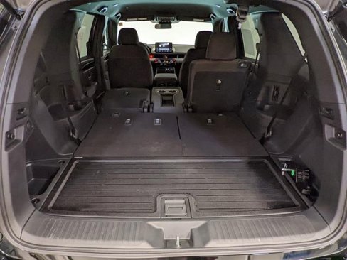 Certified 2025 Honda Pilot Sport image 30