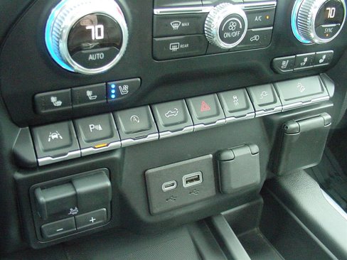 Used 2019 GMC Sierra 1500 SLT w/ SLT Premium Plus Package image 28