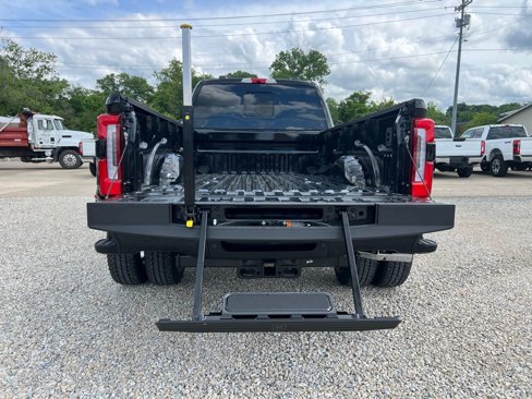New 2025 Ford F350 XL w/ FX4 Off-Road Package image 17