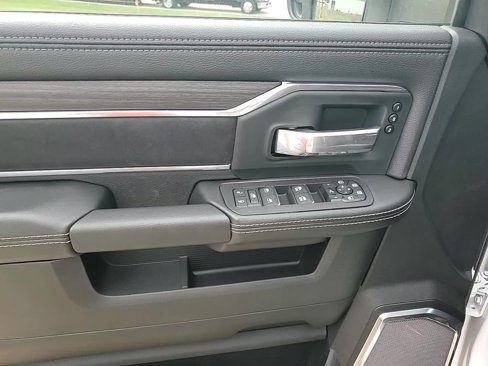 New 2025 RAM 2500 Laramie image 12