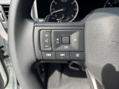 New 2026 Nissan Rogue S image 13