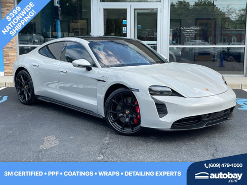 Used 2022 Porsche Taycan GTS image 1