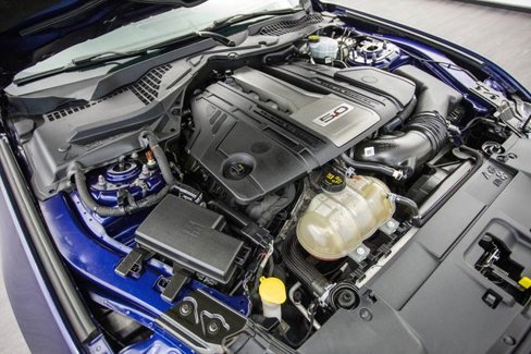 Used 2018 Ford Mustang GT Premium w/ Equipment Group 401A image 41