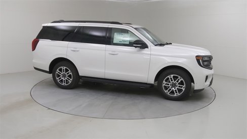 New 2025 Ford Expedition Active image 12