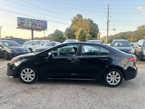 Used 2021 Toyota Corolla LE image 8