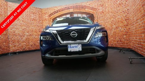 Used 2023 Nissan Rogue SV w/ SV Premium B Package image 2