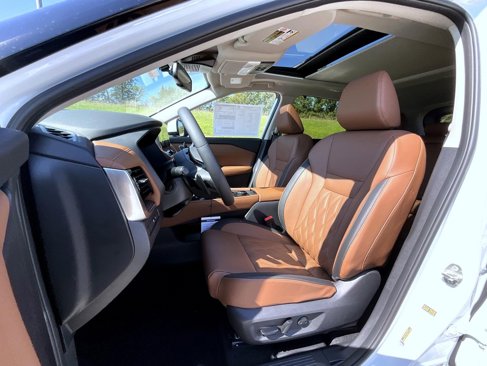New 2026 Nissan Rogue Platinum image 11