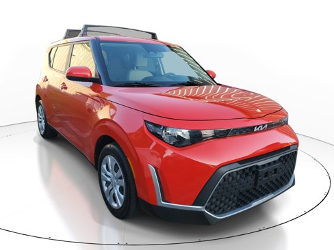 Certified 2023 Kia Soul LX image 5