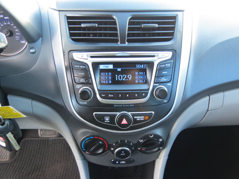 Used 2016 Hyundai Accent SE w/ Option Group 02 image 19