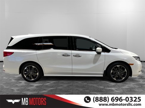 Used 2023 Honda Odyssey Touring image 2