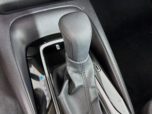Used 2025 Toyota Corolla LE image 19