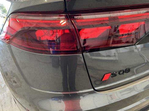 New 2026 Audi SQ8 Prestige image 9