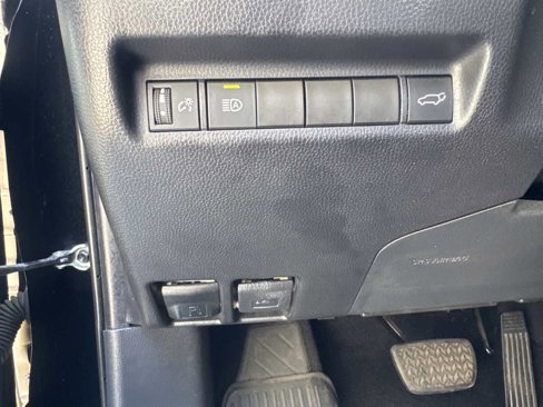 Used 2019 Toyota RAV4 Adventure image 19