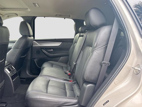 Used 2024 MAZDA CX-90 3.3 Turbo w/ Preferred Plus image 26