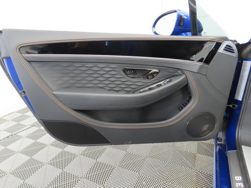 New 2025 Bentley Continental GT Speed image 25