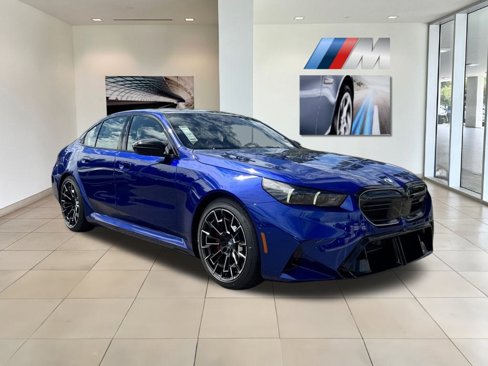 New 2026 BMW M5 w/ Executive Package image 5