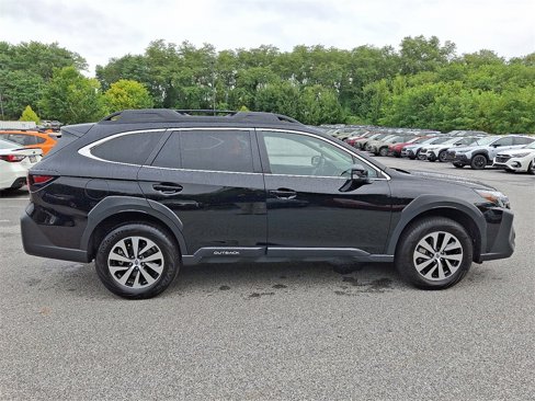 Certified 2025 Subaru Outback Premium w/ Popular Package #1A image 8