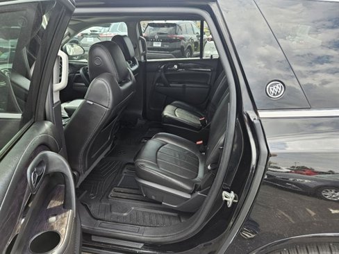 Used 2016 Buick Enclave Leather image 12