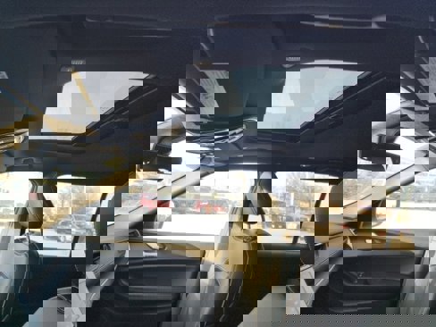 New 2025 Jeep Grand Cherokee L Altitude image 10