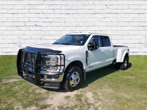 Used 2024 Ford F350 Lariat w/ Lariat Ultimate Package image 4
