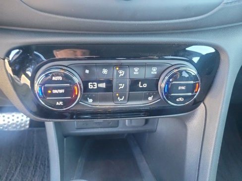Used 2023 Buick Encore GX Select w/ Sport Touring Package image 24