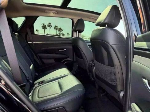 Used 2022 Hyundai Tucson Limited w/ Cargo Package image 19