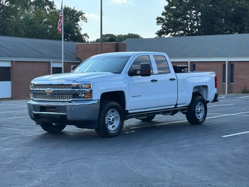 Used 2019 Chevrolet Silverado 2500 W/T image 1
