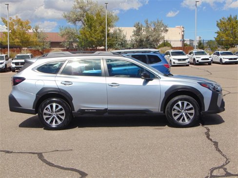 Certified 2024 Subaru Outback 2.5i image 3